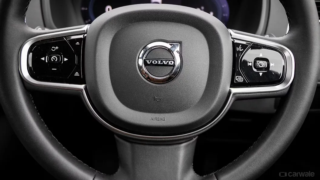 XC90 Driver Side Airbag Image, XC90 Photos in India CarWale