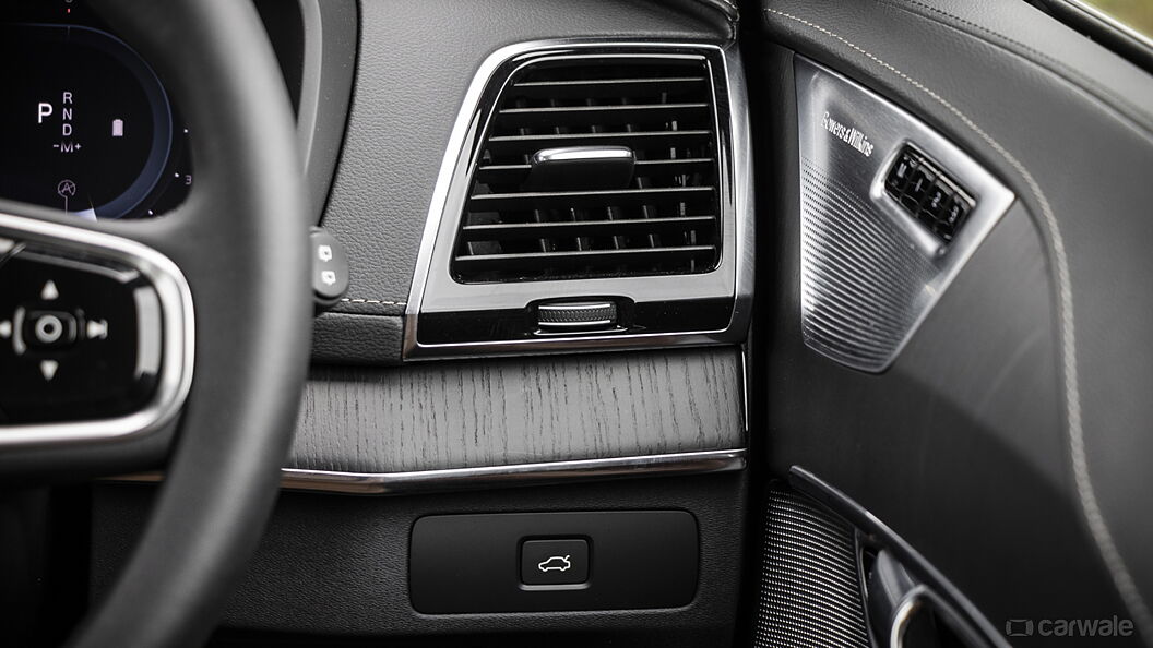 Volvo XC90 Right Side Air Vents