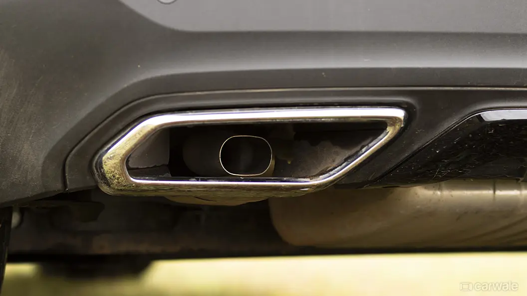 XC40 Exhaust Pipes Image, XC40 Photos in India - CarWale