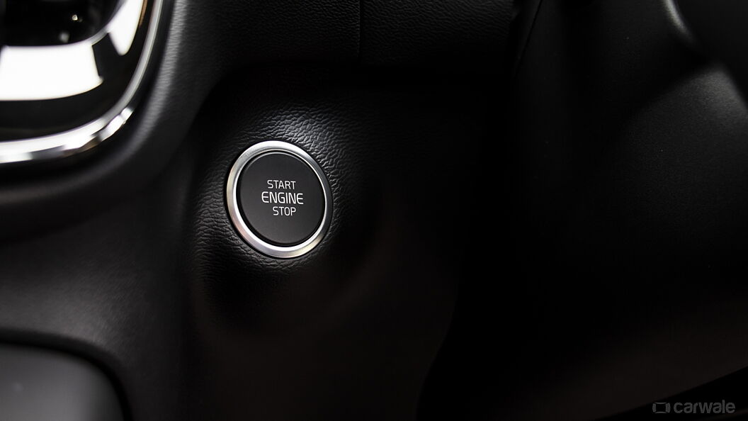 Volvo XC40 Engine Start Button