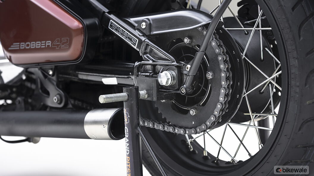 जावा 42 बॉबर Drive Chain and Sprocket