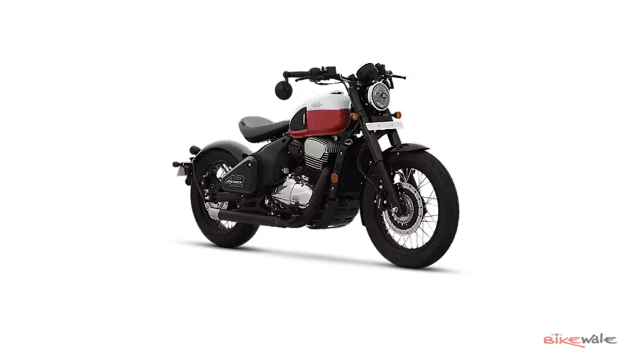 Jawa 42 Bobber Right Front Three Quarter Image – BikeWale