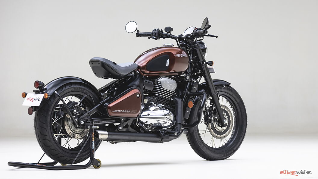 Jawa 42 Bobber Right Side View Image – BikeWale