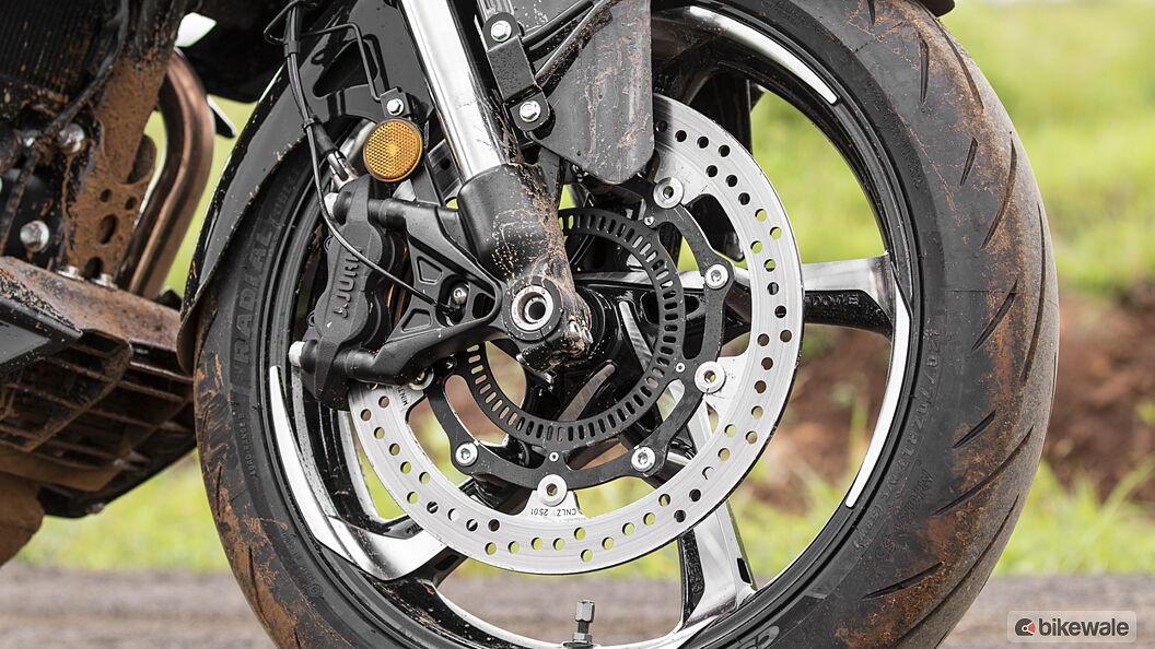 Zontes 350R Front Disc Brake Image – BikeWale