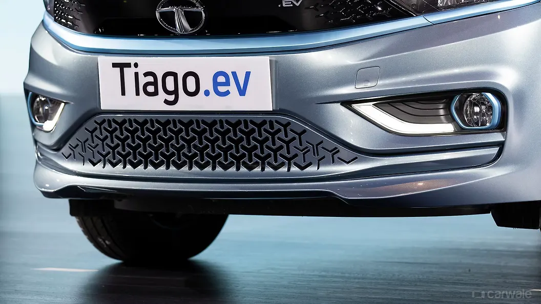 Tiago EV Front Fog Lamp Image, Tiago EV Photos in India CarWale