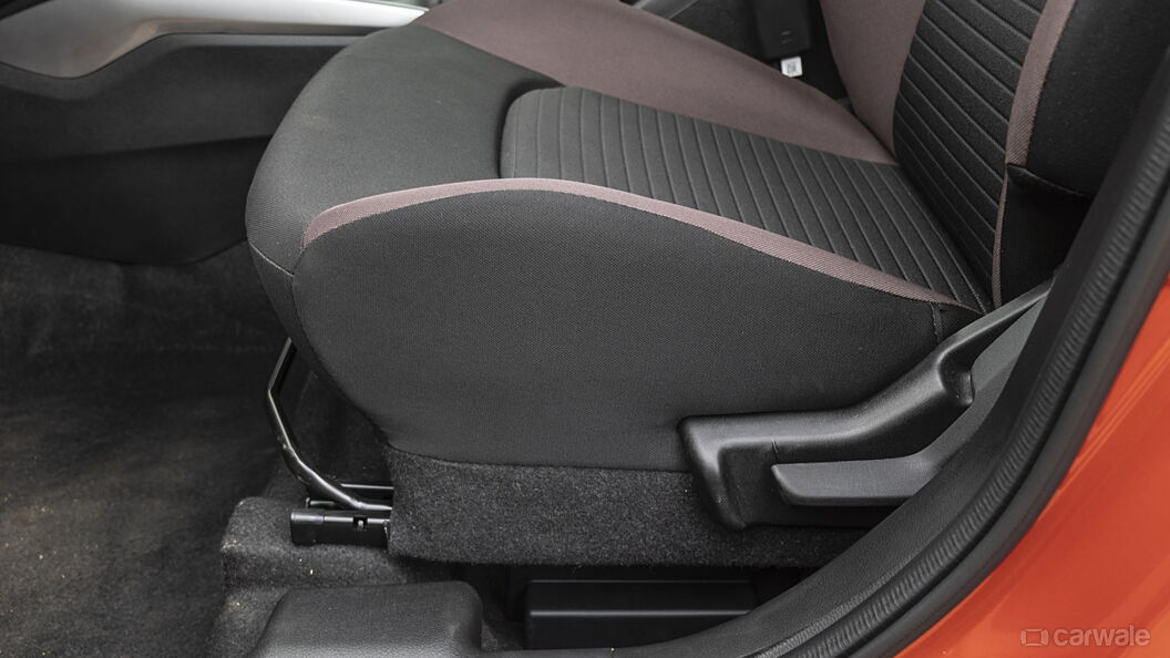 Toyota Urban Cruiser Taisor Seat Adjustment Manual for Front Passenger