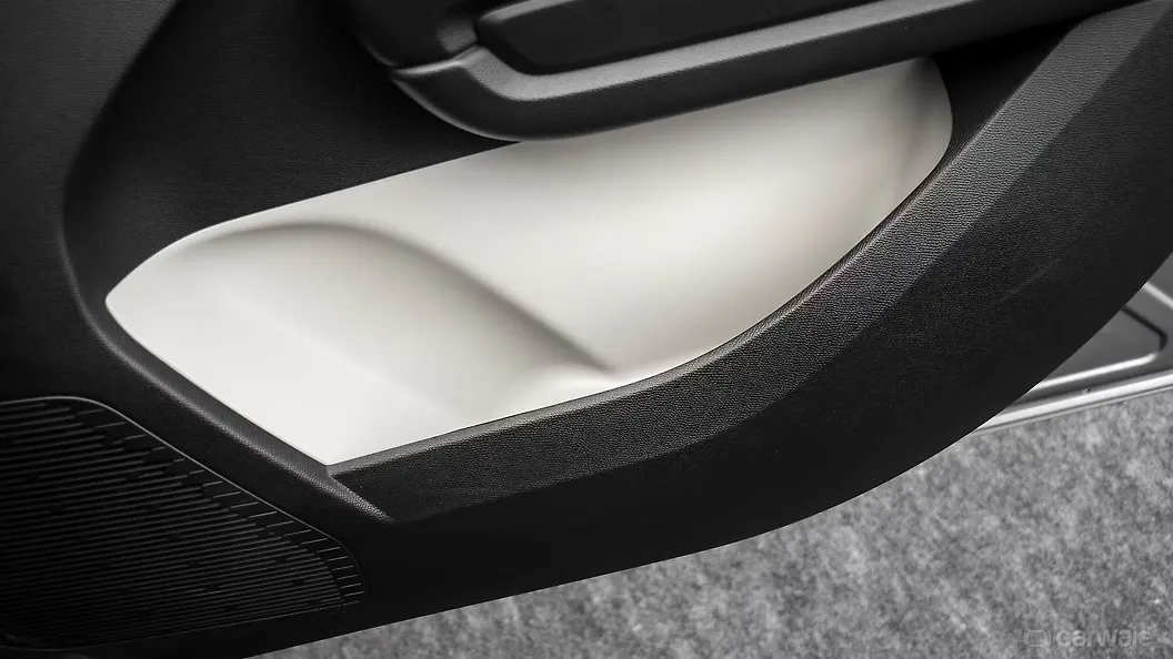 eC3 Driver Side Front Door Pocket Image, eC3 Photos in India CarWale