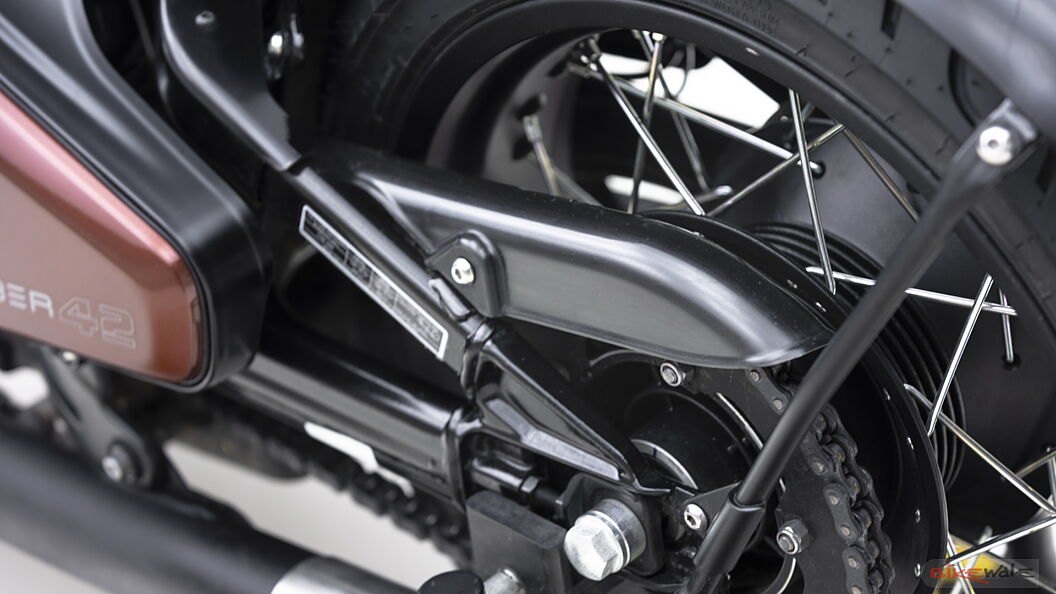 Swingarm bobber best sale