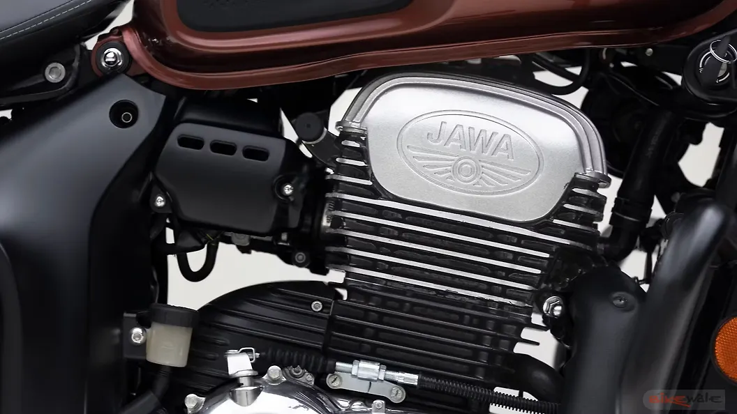 Jawa 42 Bobber Engine From Left Image – BikeWale