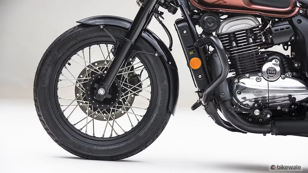 Jawa 42 Bobber Radiator Image – BikeWale