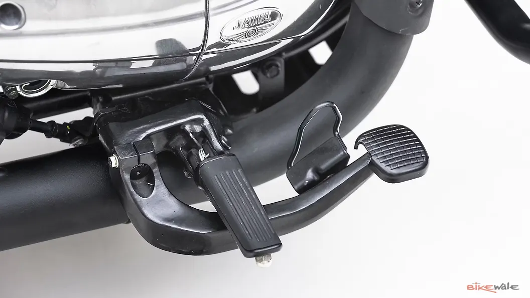 Jawa 42 Bobber Engine Start Switch Image BikeWale