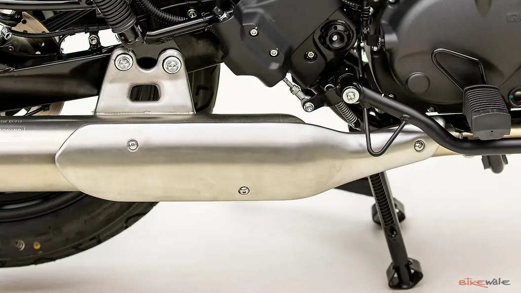 QJ Motor SRC 500 Gear Shift Indicator Image BikeWale