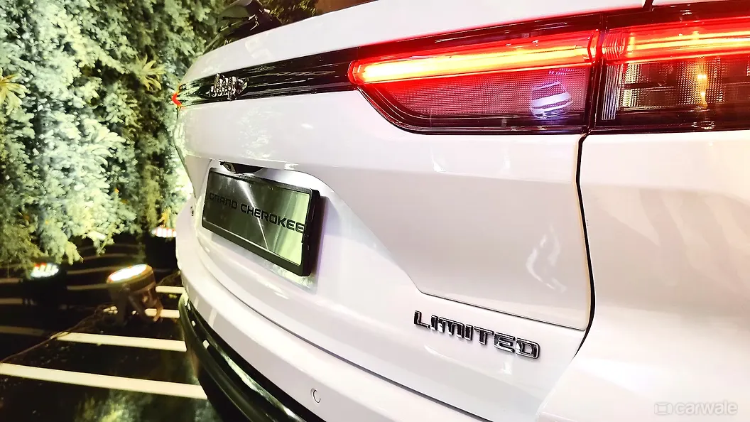 Grand Cherokee Tail Light/Tail Lamp Image, Grand Cherokee Photos in