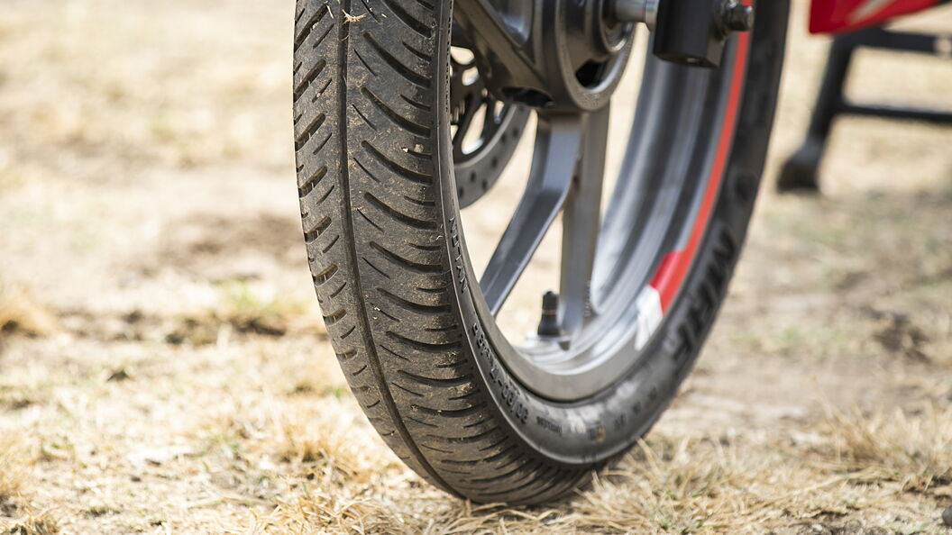 Pulsar 150 deals front tyre price