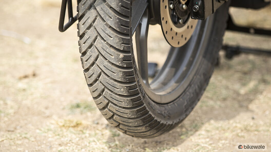 Bajaj Pulsar P150 Rear Tyre