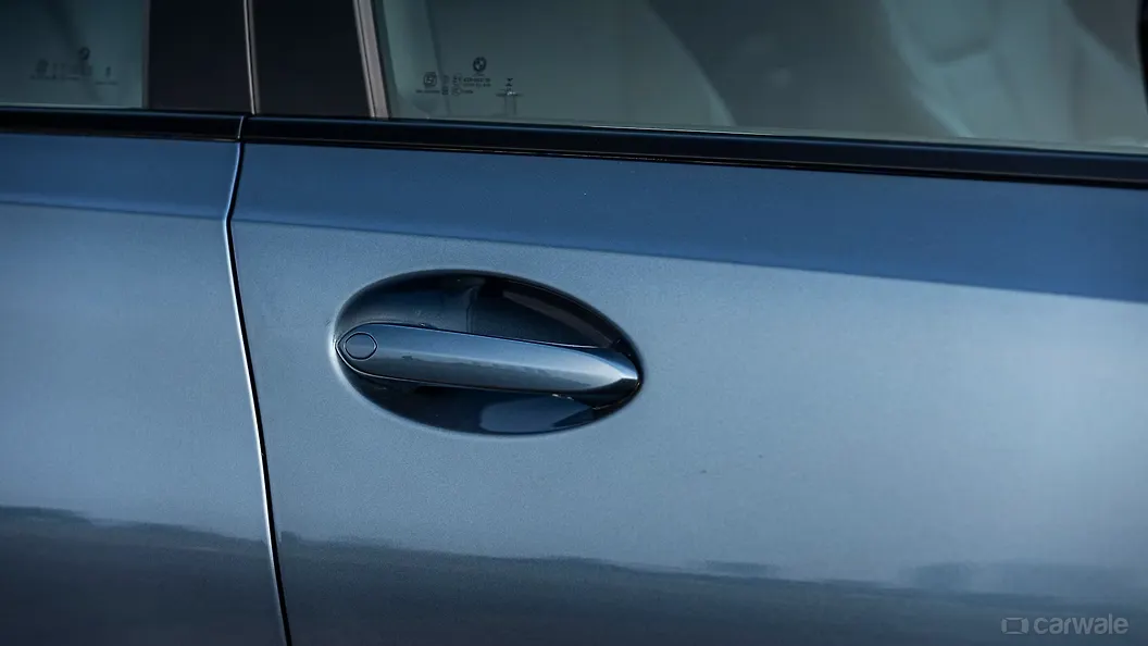 BMW M340i Front Door Handle