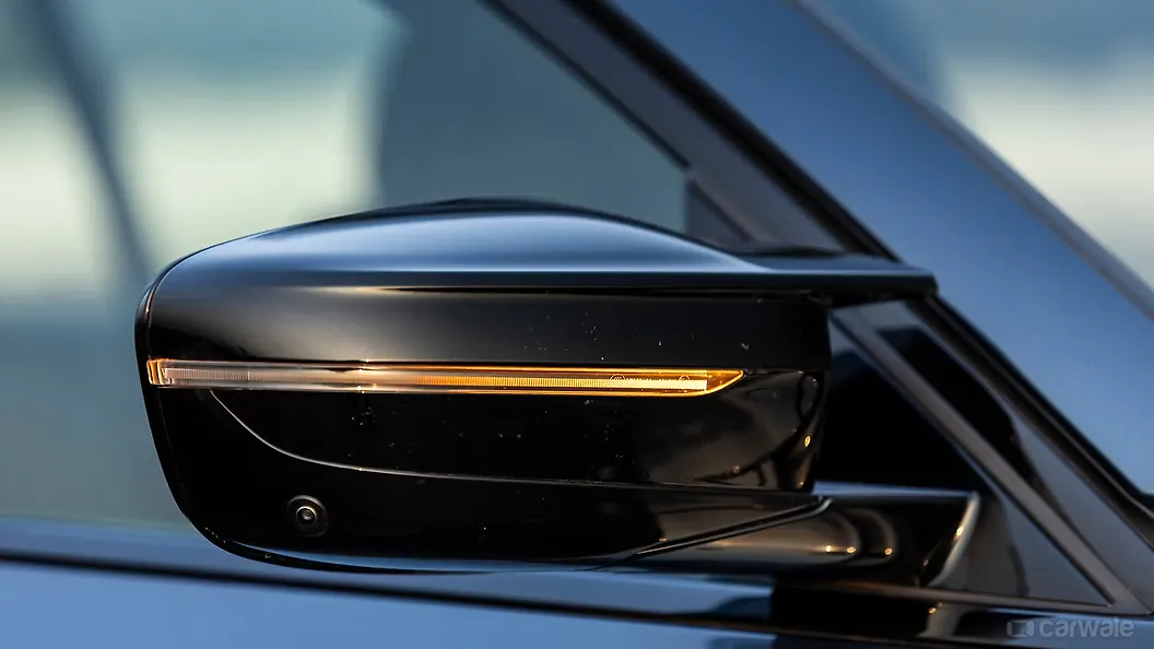 BMW M340i ORVM Blinker