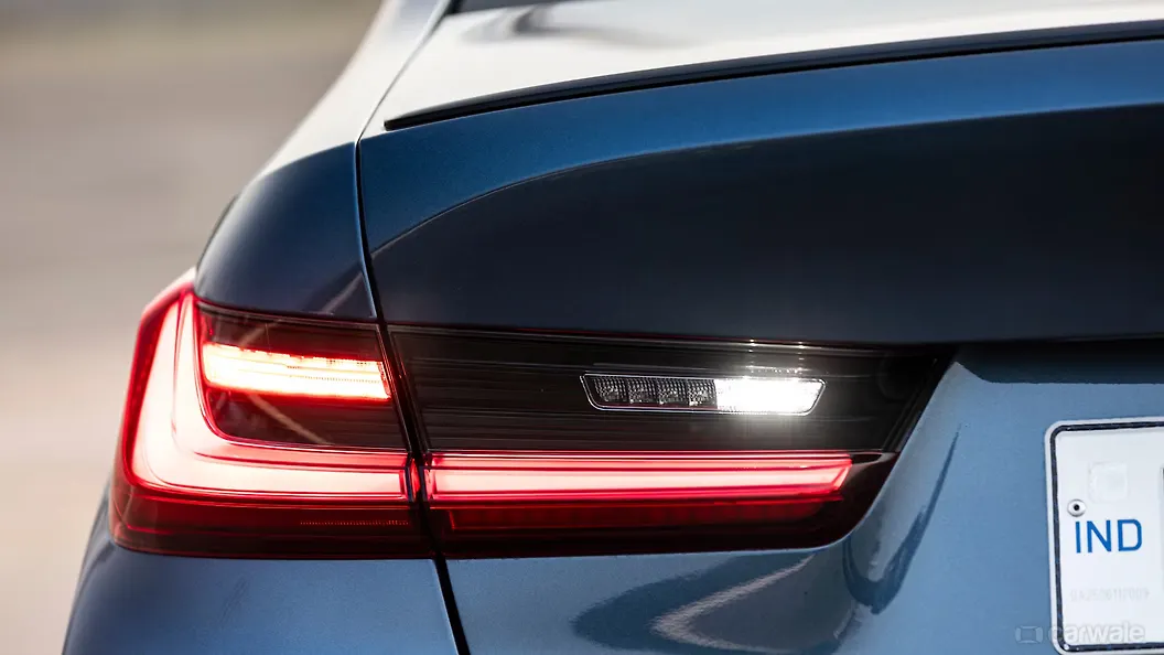 BMW M340i Rear Signal/Blinker Light