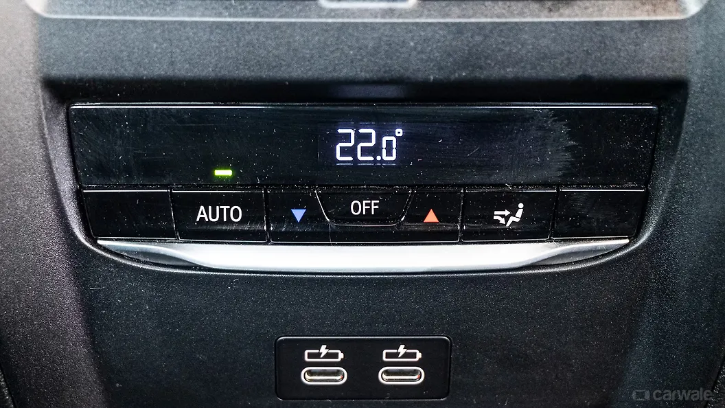 BMW M340i Rear Row AC Controls
