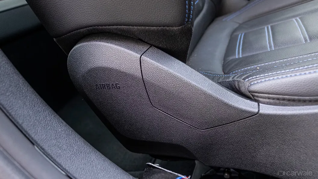 BMW M340i Rear Row Seat Adjustment Manual