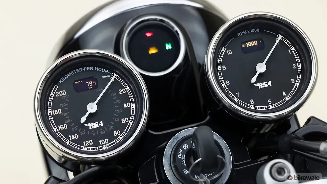 bsa-gold-star-650-usb-port-image-bikewale