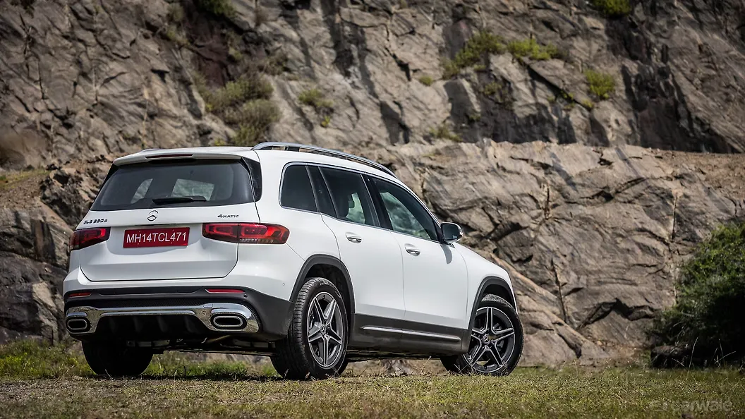 GLB Rear View Image, GLB Photos in India - CarWale