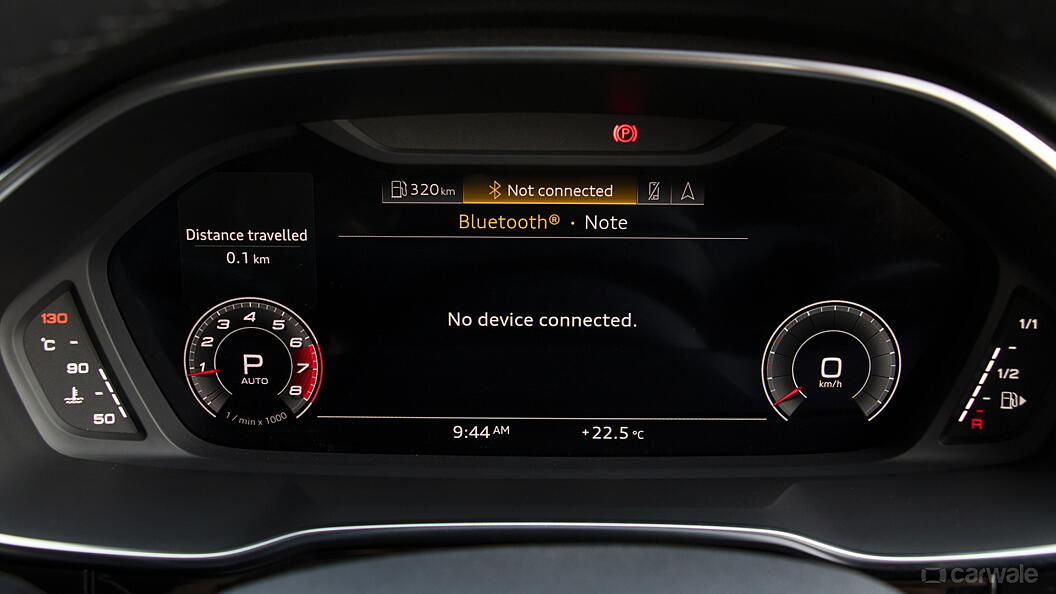 Q3 Instrument Cluster Image, Q3 Photos in India - CarWale