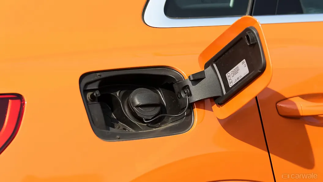 Q3 Open Fuel Lid Image, Q3 Photos in India CarWale
