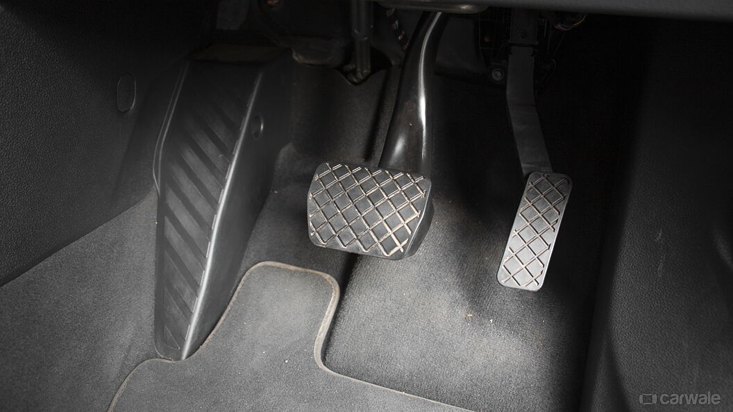 Audi Q3 Pedals/Foot Controls