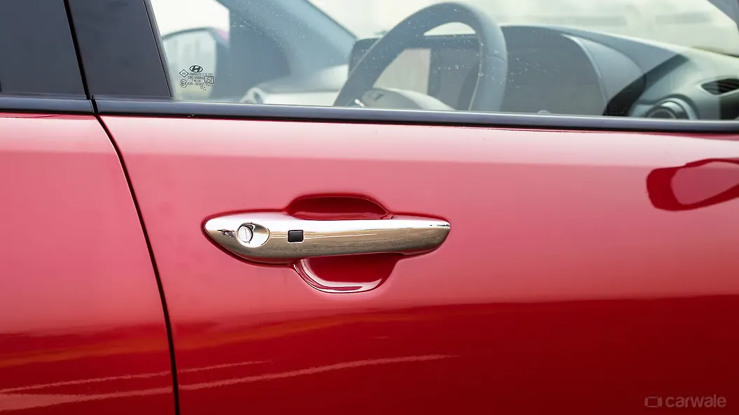 Grand i10 Nios Front Door Handle Image, Grand i10 Nios Photos in India CarWale