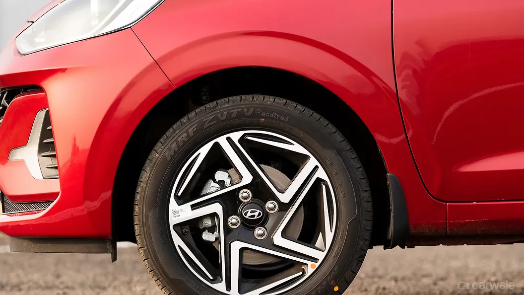 Grand i10 Nios Front Fender Image, Grand i10 Nios Photos in India CarWale