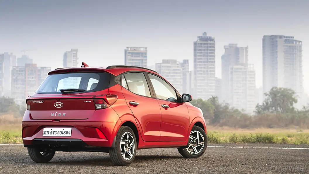 Hyundai Grand i10 Nios Right Rear Three Quarter
