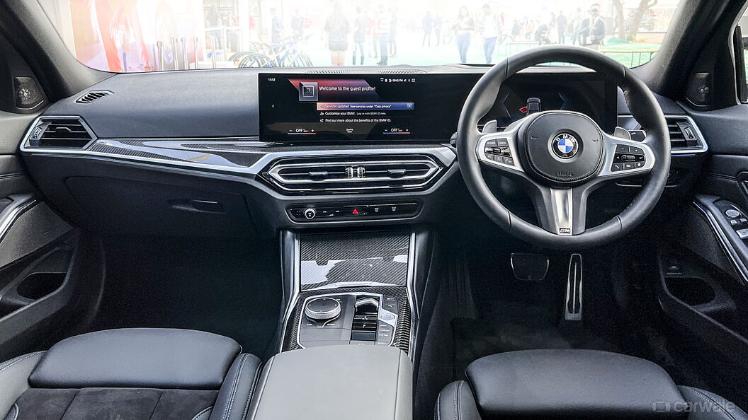 BMW M340i Dashboard
