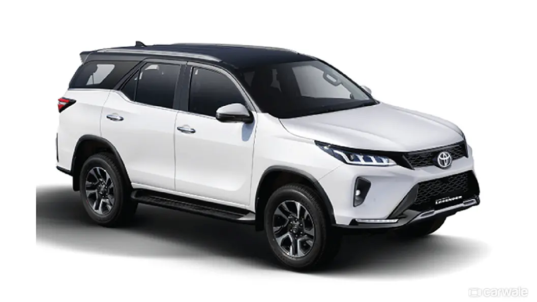 Toyota Fortuner Legender Right Front Three Quarter