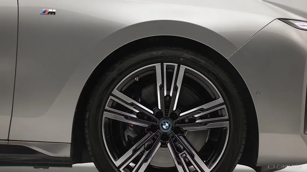BMW i7 Wheel