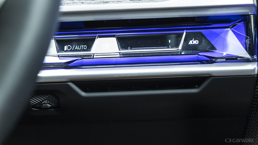 BMW i7 Right Side Air Vents