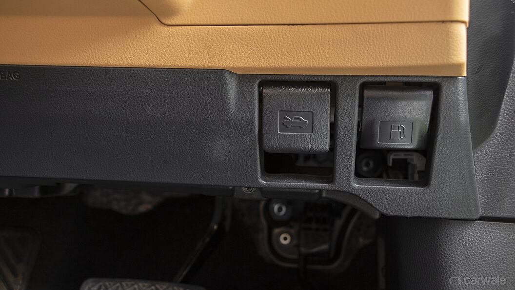Lexus LX Boot Release Lever/Fuel Lid Release Lever