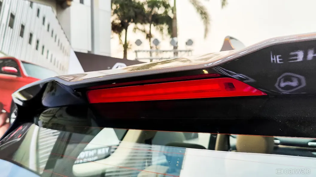 Hector Rear High Mounted Stop Lamp Image, Hector Photos in India CarWale