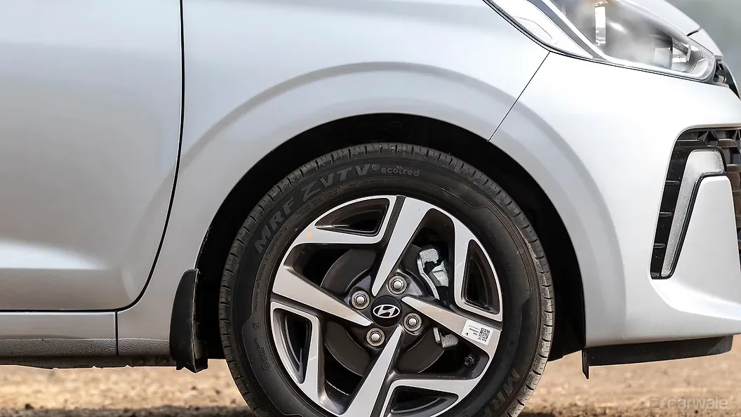 Aura Wheel Image, Aura Photos in India CarWale