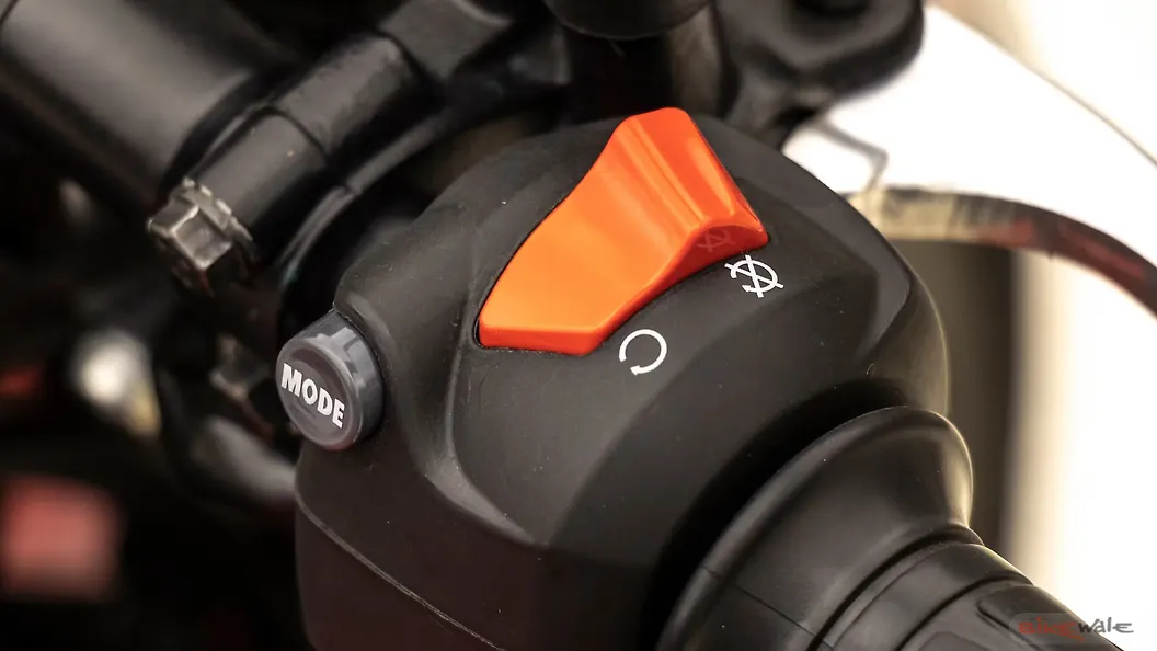 TVS Apache RTR 160 Clutch Lever Image BikeWale