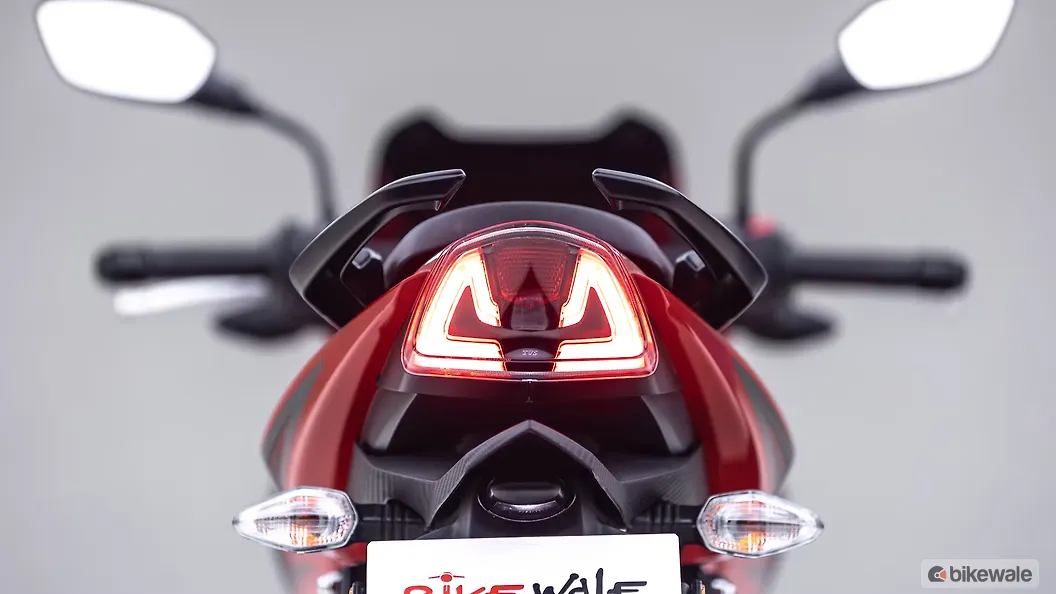 Tvs apache rtr 160 tail light price discount