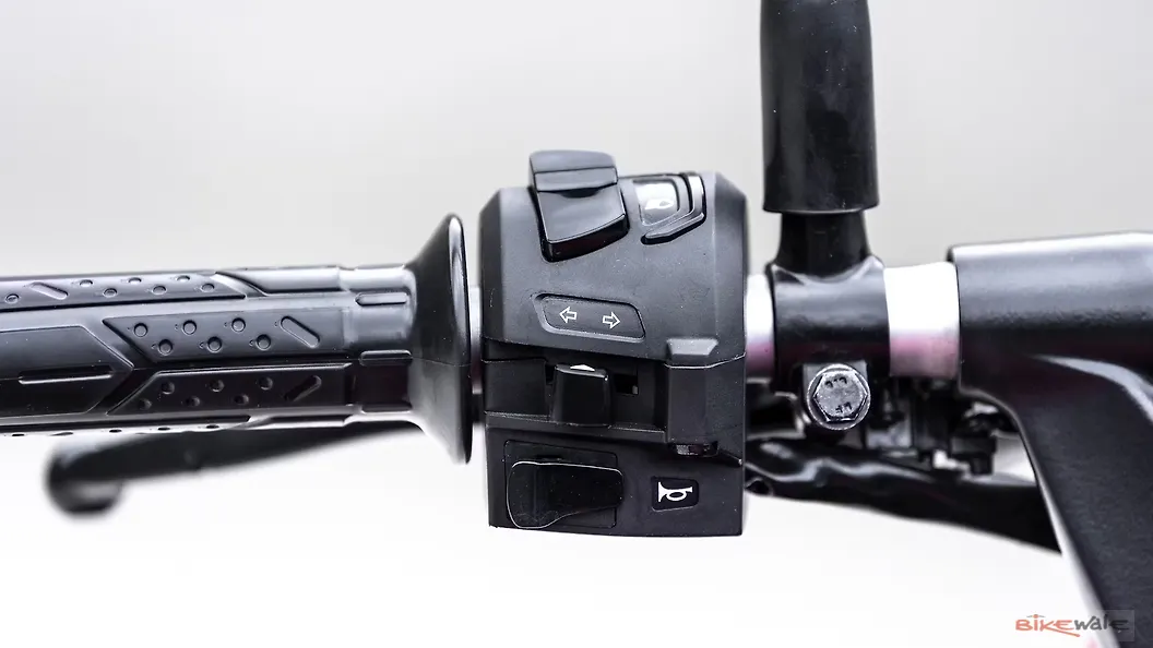 pulsar 150 handle bar