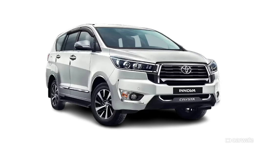 टोयोटा इनोवा क्रिस्टा ठीक सामने तीन चौथाई