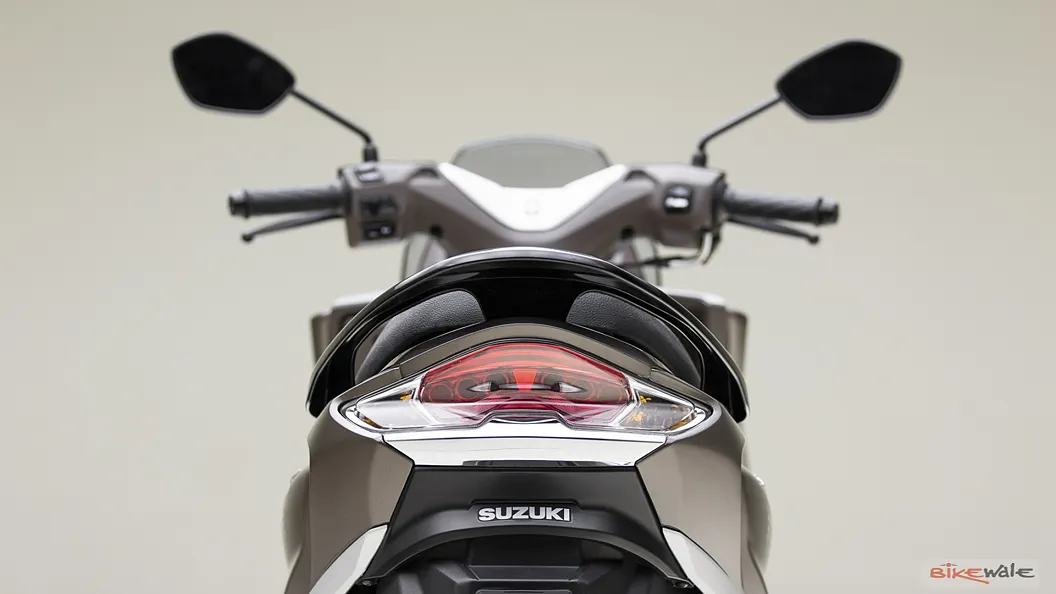 Suzuki Burgman Street 125 Tail Light Image BikeWale