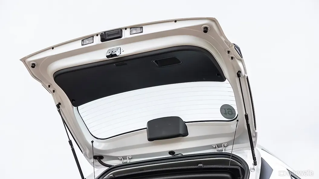 Venue Open Boot/Trunk Image, Venue Photos in India CarWale