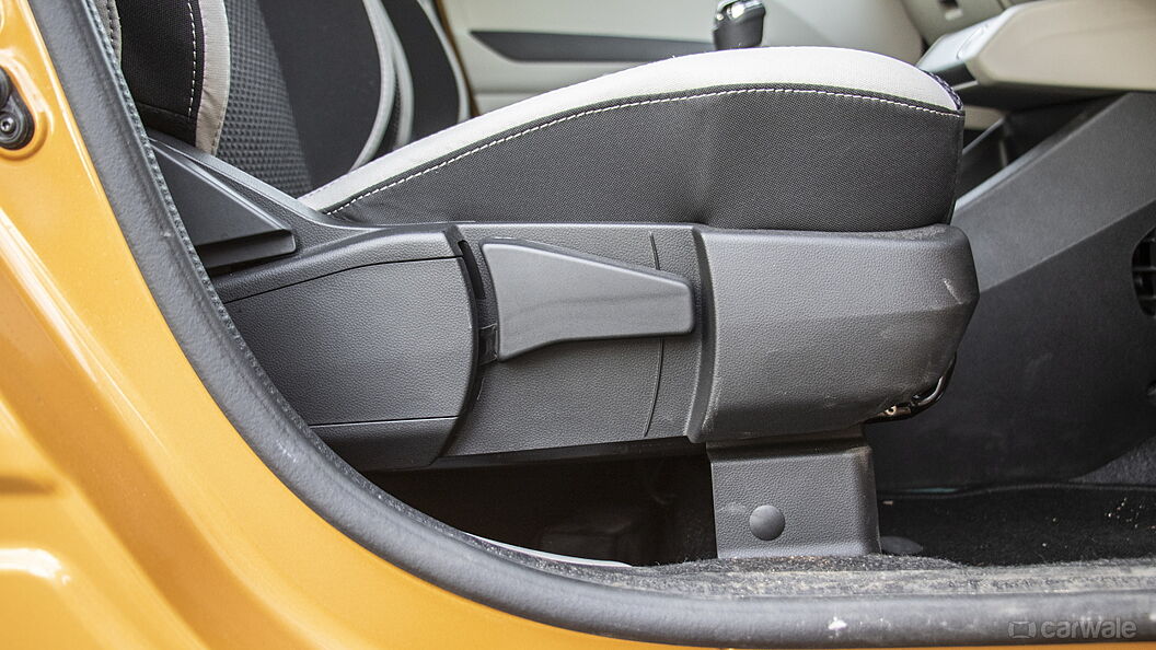 Renault Triber Seat Adjustment Manual for Driver
