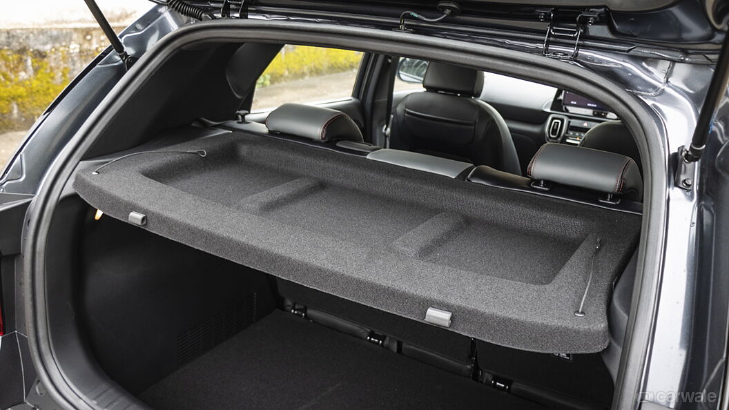 Kia Sonet Bootspace with Parcel Tray/Retractable