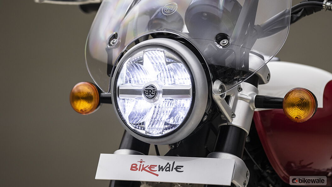 Royal Enfield Super Meteor 650 Windscreen Image Bikewale