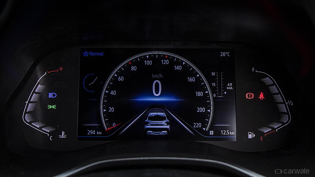 Kiger Instrument Cluster Image, Kiger Photos in India - CarWale