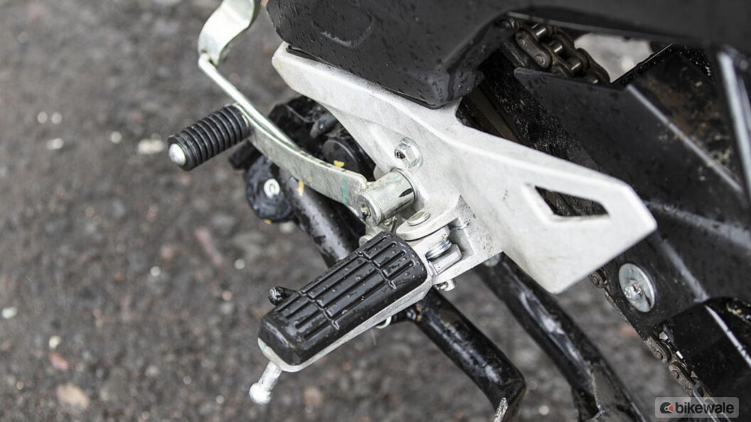 Yamaha FZS FI V4 Clutch Lever Image – BikeWale